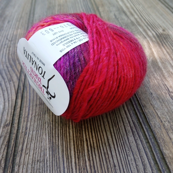 Trendsetter Yarns Wool Acrylic Colorful Skein Crocheting Knitting - Picture 8 of 9